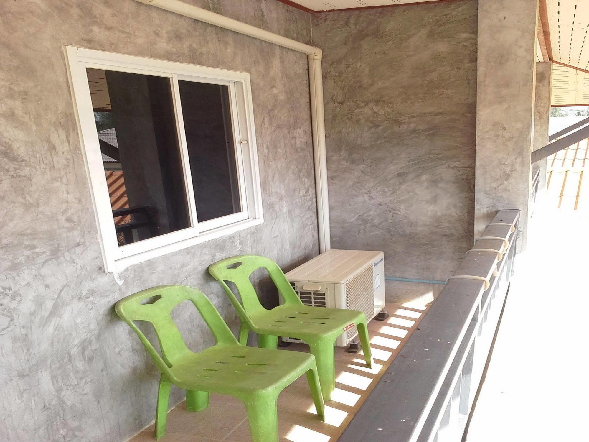 Oyo 609 Lanta Dream House Apartment Ko Lanta Exterior foto